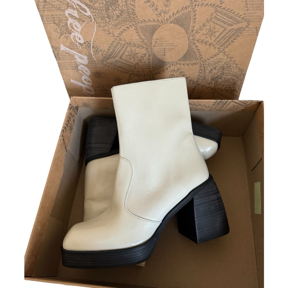 Free People Ruby Platform Bootie (Women) - Picture 15 of 16